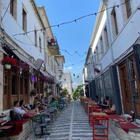 Ballo * Gjirokaster